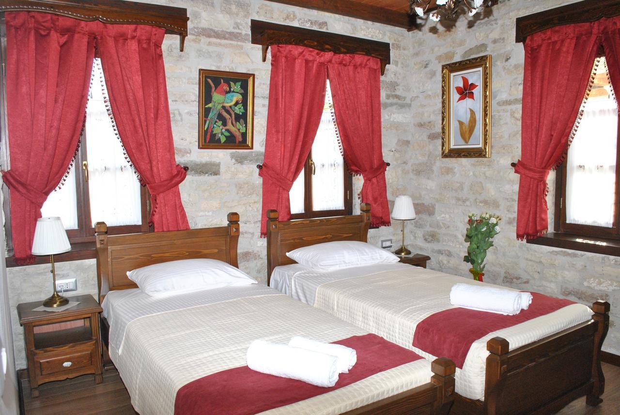 Hotel Kastro Gjirokastër Exterior foto