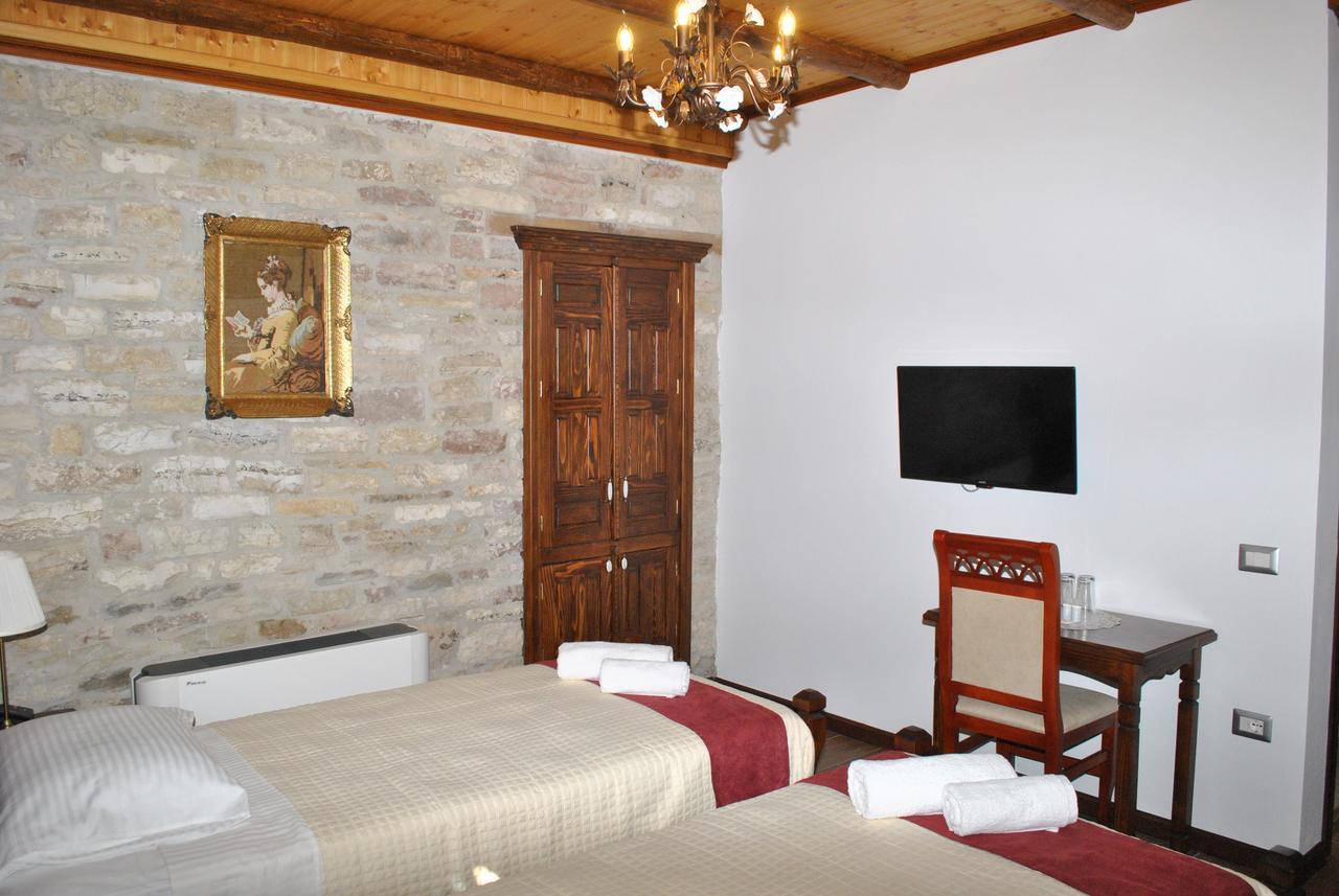 Hotel Kastro Gjirokastër Exterior foto