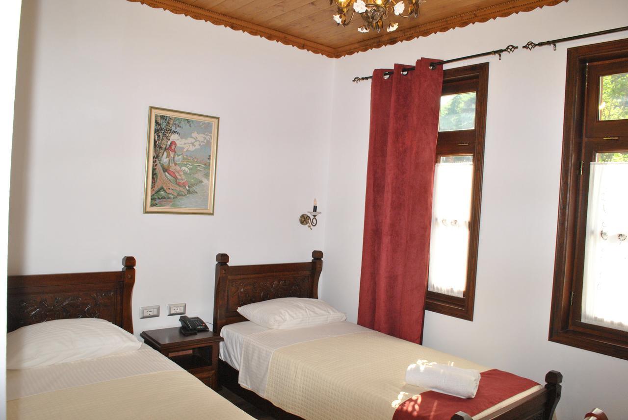 Hotel Kastro Gjirokastër Exterior foto